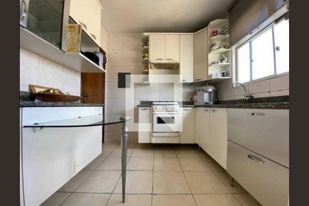 Apartamento à venda com 204m², 3 quartos e 4 vagas