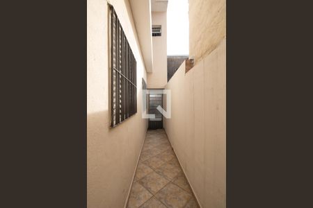 Casa à venda com 127m², 4 quartos e 1 vaga Casa à venda com 127m², 4 quartos e 1 vagaCorredor - Casa 01