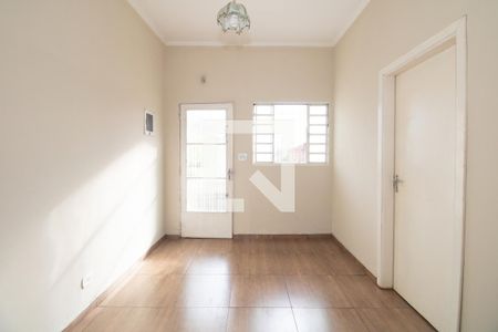 Casa à venda com 127m², 4 quartos e 1 vaga Casa à venda com 127m², 4 quartos e 1 vagaSala - Casa 02