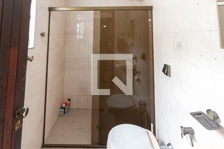 Casa à venda com 44m², 2 quartos e sem vaga Casa à venda com 44m², 2 quartos e sem vagaBanheiro da Suite