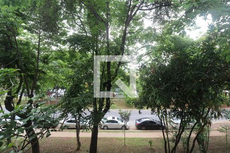 Casa à venda com 300m², 5 quartos e 3 vagasVista