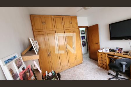 Apartamento à venda com 77m², 2 quartos e 1 vagaQuarto 2