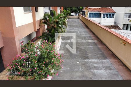 Apartamento à venda com 77m², 2 quartos e 1 vagaÁrea comum