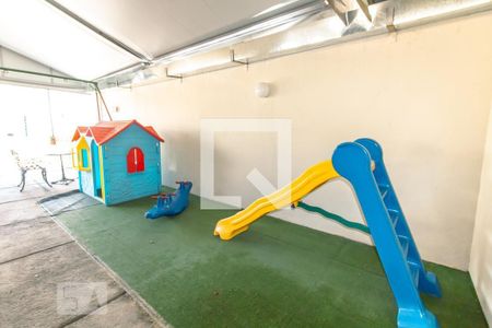 Apartamento à venda com 80m², 3 quartos e 2 vagas Apartamento à venda com 80m², 3 quartos e 2 vagasPlayground