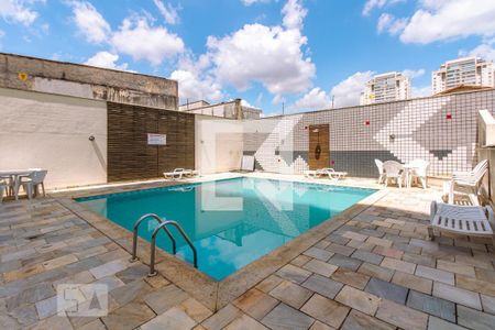 Apartamento à venda com 80m², 3 quartos e 2 vagas Apartamento à venda com 80m², 3 quartos e 2 vagasPiscina