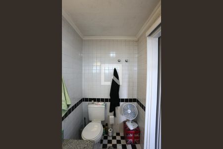 Apartamento à venda com 129m², 3 quartos e 2 vagasBanheiro da Suíte 1