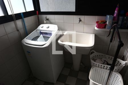 Apartamento à venda com 129m², 3 quartos e 2 vagasÁrea de Serviço