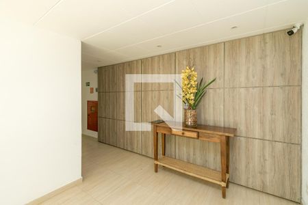 Apartamento para alugar com 67m², 2 quartos e 1 vaga Apartamento para alugar com 67m², 2 quartos e 1 vagaHall de Entrada