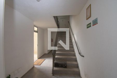 Apartamento para alugar com 41m², 2 quartos e 1 vagaEscada