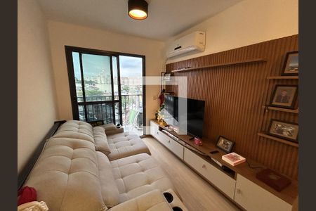 Sala de apartamento para alugar com 2 quartos, 55m² em Todos Os Santos, Rio de Janeiro