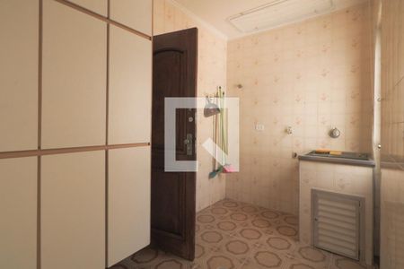 Apartamento à venda com 165m², 3 quartos e sem vagaÁrea de Serviço