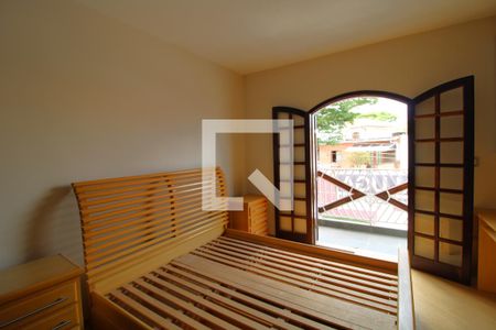 Casa à venda com 217m², 3 quartos e 6 vagasSuíte