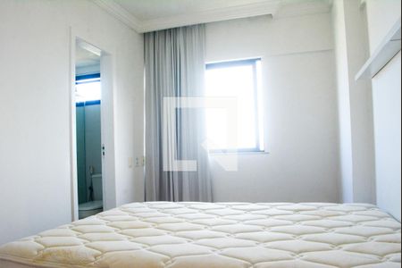 Quarto 2 de apartamento para alugar com 2 quartos, 77m² em Caminho das Árvores, Salvador