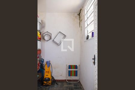 Casa à venda com 296m², 3 quartos e 6 vagasQuarto de Serviço