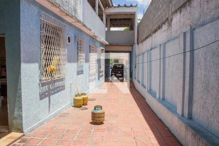Casa à venda com 296m², 3 quartos e 6 vagasGaragem