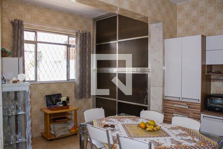 Casa à venda com 296m², 3 quartos e 6 vagasCozinha