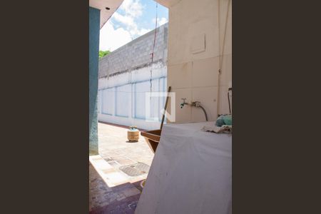 Casa à venda com 296m², 3 quartos e 6 vagasÁrea de Serviço