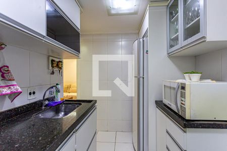 Apartamento à venda com 52m², 2 quartos e 1 vaga Apartamento à venda com 52m², 2 quartos e 1 vagaCozinha