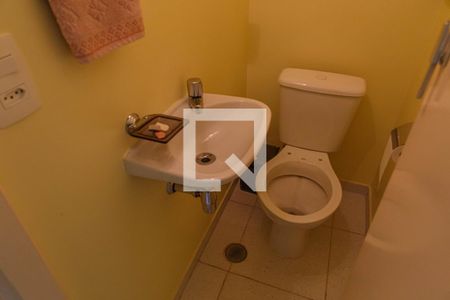 Lavabo de casa de condomínio à venda com 2 quartos, 64m² em Vila Santa Clara, São Paulo