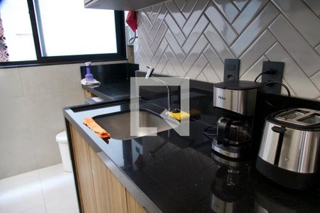 Apartamento à venda com 105m², 4 quartos e sem vaga Apartamento à venda com 105m², 4 quartos e sem vagaÁrea serviço