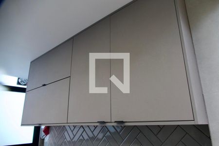 Apartamento à venda com 105m², 4 quartos e sem vaga Apartamento à venda com 105m², 4 quartos e sem vagaÁrea serviço