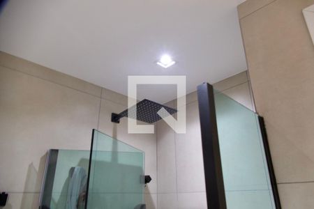 Apartamento à venda com 105m², 4 quartos e sem vaga Apartamento à venda com 105m², 4 quartos e sem vagaBanheiro social