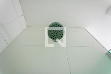 Apartamento à venda com 54m², 2 quartos e 1 vaga Apartamento à venda com 54m², 2 quartos e 1 vagaBanheiro social