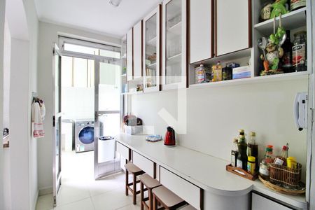 Casa à venda com 185m², 3 quartos e 2 vagasCozinha