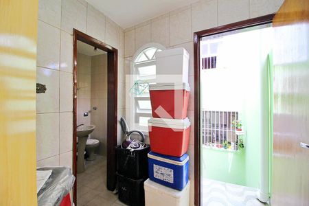 Casa à venda com 185m², 3 quartos e 2 vagasQuarto de Serviço