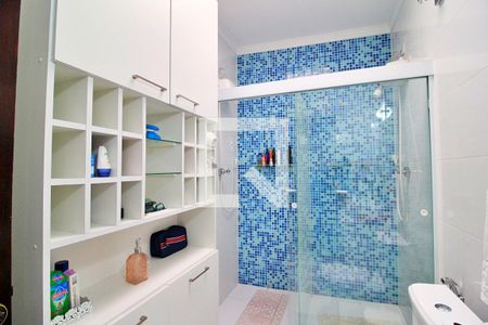 Casa à venda com 185m², 3 quartos e 2 vagasBanheiro