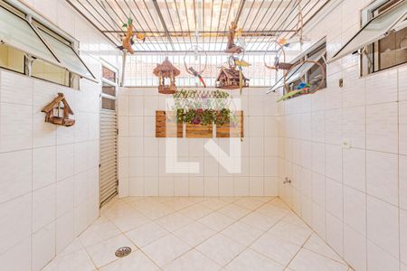 Casa à venda com 700m², 4 quartos e 8 vagasJardim de inverno