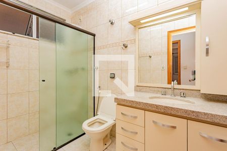 Casa à venda com 700m², 4 quartos e 8 vagasBanheiro Social