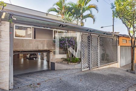 Casa à venda com 700m², 4 quartos e 8 vagasFachada