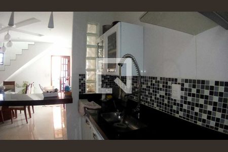 Casa à venda com 310m², 4 quartos e 4 vagas