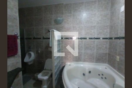 Casa à venda com 310m², 4 quartos e 4 vagas