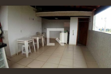 Casa à venda com 310m², 4 quartos e 4 vagas