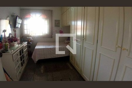 Casa à venda com 310m², 4 quartos e 4 vagas