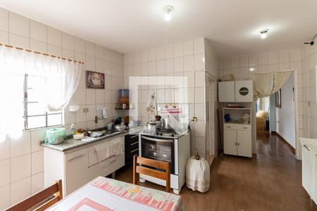 Casa à venda com 206m², 5 quartos e sem vaga Casa à venda com 206m², 5 quartos e sem vagaCozinha da Casa 2