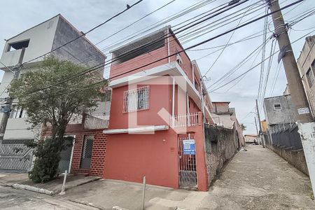 Casa à venda com 206m², 5 quartos e sem vaga Casa à venda com 206m², 5 quartos e sem vagaFachada