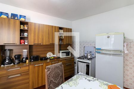 Casa à venda com 206m², 5 quartos e sem vaga Casa à venda com 206m², 5 quartos e sem vagaCozinha da Casa 3