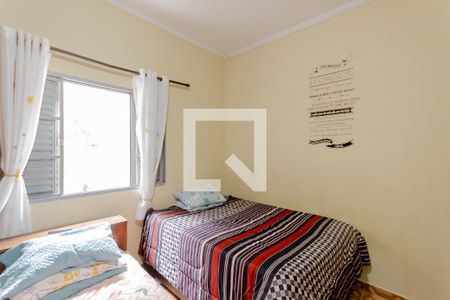 Casa à venda com 255m², 3 quartos e 2 vagas Casa à venda com 255m², 3 quartos e 2 vagasQuarto