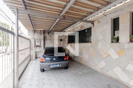 Casa à venda com 255m², 3 quartos e 2 vagas Casa à venda com 255m², 3 quartos e 2 vagasGaragem