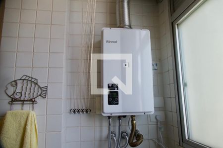 Apartamento à venda com 138m², 4 quartos e 3 vagas Apartamento à venda com 138m², 4 quartos e 3 vagasÁrea de serviço