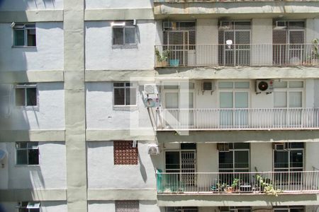 Apartamento à venda com 138m², 4 quartos e 3 vagas Apartamento à venda com 138m², 4 quartos e 3 vagasQuarto 3 vista