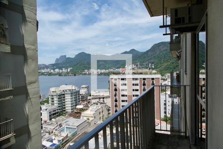 Apartamento à venda com 138m², 4 quartos e 3 vagas Apartamento à venda com 138m², 4 quartos e 3 vagasQuarto 3 varanda