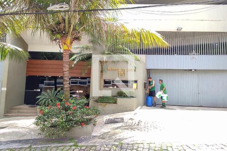 Apartamento à venda com 138m², 4 quartos e 3 vagas Apartamento à venda com 138m², 4 quartos e 3 vagasFachada