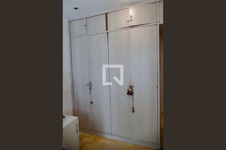 Apartamento à venda com 138m², 4 quartos e 3 vagas Apartamento à venda com 138m², 4 quartos e 3 vagasQuarto 3
