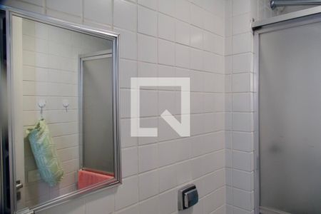 Apartamento à venda com 138m², 4 quartos e 3 vagas Apartamento à venda com 138m², 4 quartos e 3 vagasBanheiro serviço