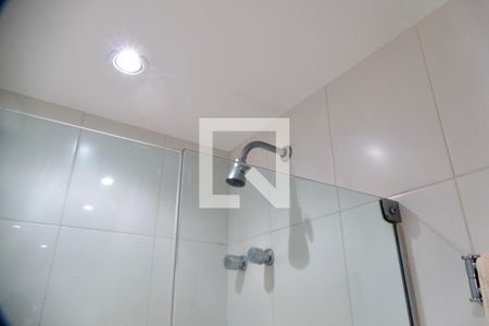 Apartamento à venda com 138m², 4 quartos e 3 vagas Apartamento à venda com 138m², 4 quartos e 3 vagasSuíte banheiro