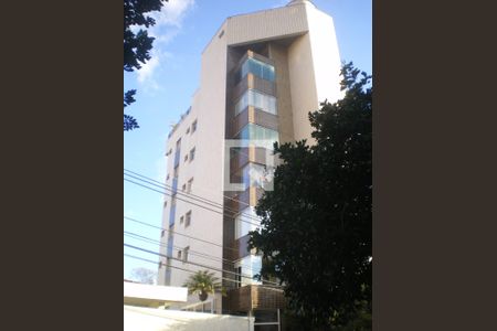 Apartamento à venda com 135m², 4 quartos e 2 vagas